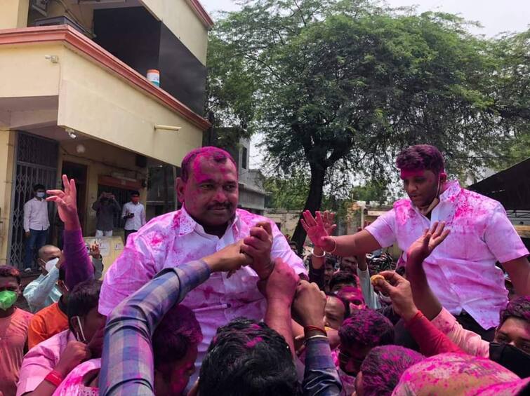 Pandharpur Election Result BJP Samadhan autade eins against bhagirath bhalke Pandharpur Election Result : लग्नाच्या वाढदिवशी समाधान आवताडेंना आमदारकीचं गिफ्ट, आवताडेंच्या विजयाची 'ही' आहेत कारणं