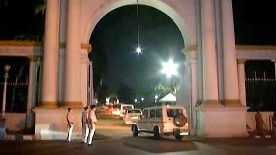 Mamata Banerjee meets Governor, stakes claim to form govt | Ghanti Bajao(03.05.2021)