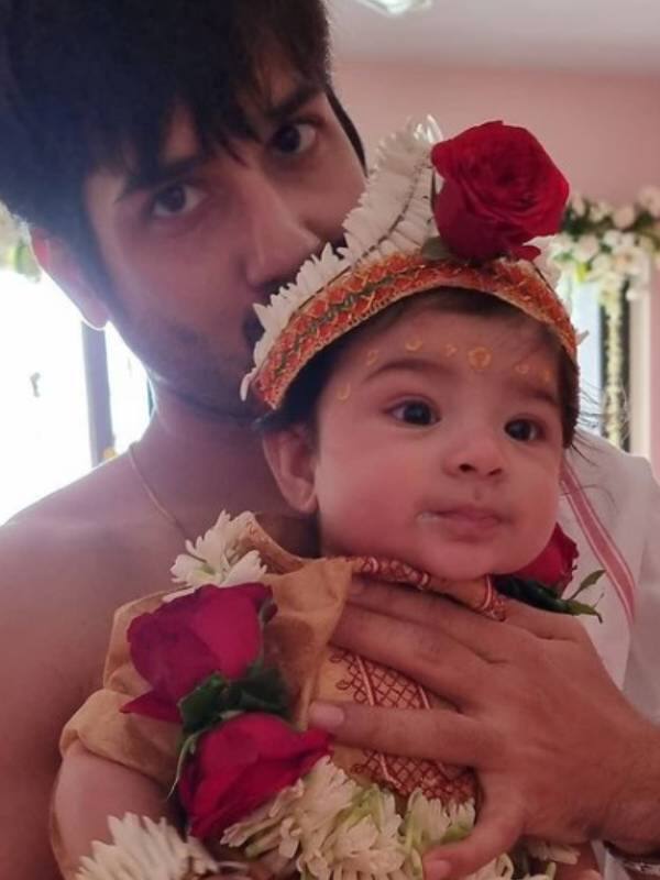 हालांकि पूजा और कृशिव अब पूरी तरह से ठीक हैं और आने वाले 9 मई को कृशिव 6 महीने के हो जाएंगे.