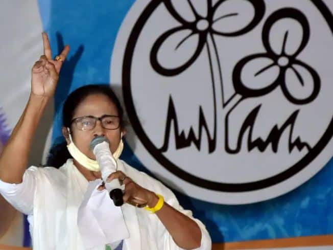 West Bengal Election Results Mamata Banerjee Oath Taking Ceremony On Wednesday May 5 Mamata Banerjee To Be Sworn In As West Bengal CM For Third Time On May 5 At 10.45 AM At Raj Bhawan