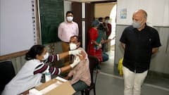 Delhi Deputy CM Manish Sisodia inspects condition of Covid vaccination center