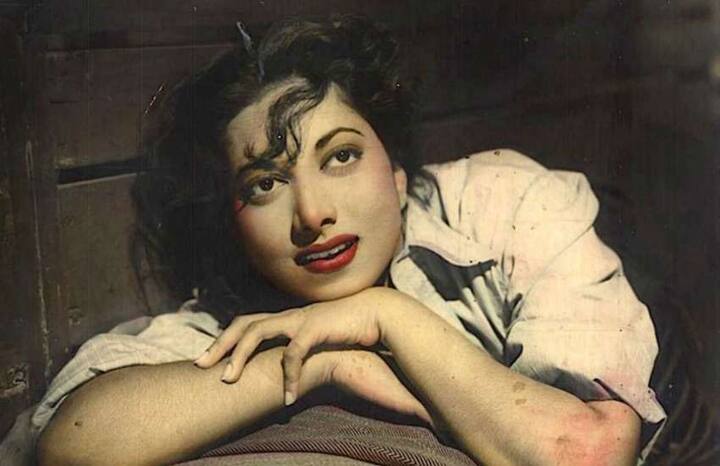 Suraiya- अपने दौर की बेहतरीन अदाकारा सुरैया. जिनकी एक्टिंग ही नहीं बल्कि गायकी के चर्चे भी खूब होते थे. सुरैया का प्यार थे देवानंद. दोनों शादी भी करने चाहते थे लेकिन फिर सुरैया के परिवार की इस रिश्ते के प्रति नाराजगी ने सब कुछ खत्म कर दिया. दोनों की राहें जुदा हो गईं. लेकिन सुरैया ने आजीवन शादी नहीं की. (फोटो - सोशल मीडिया)