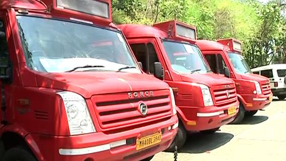 Be Positive : नागपूरमध्ये 25 मिनी बस झाल्या रुग्णवाहिका, महापौरांच्या हस्ते रुग्णवाहिकांचं लोकार्पण
