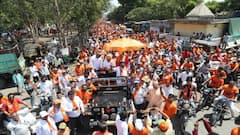 2 માર્ચે ગુજરાતમાં કોરોના જતો રહેલો, ભાજપને વિજય સરઘસની છૂટ હતી તો મુખ્યમંત્રીએ લગ્નો પરના પ્રતિબંધ કેમ નહોતા હટાવ્યા ? પાટીલ સાહેબની કેટલી રેલી થઈ ?