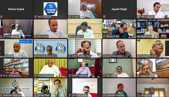 ’எல்லாருக்கும் இலவச கொரோனா தடுப்பூசி கொடுத்தாகணும்’ – ஒன்றிணைந்த 13 எதிர்க்கட்சிகள்.. 13 opposition parties have come together releasing a joint statement on mass vaccination ’எல்லாருக்கும் இலவச கொரோனா தடுப்பூசி கொடுத்தாகணும்’ – ஒன்றிணைந்த 13 எதிர்க்கட்சிகள்..