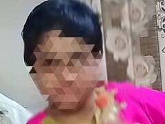 मुंबई: दिमागी तौर से कमजोर आयुषी का शव 37 दिन बाद कब्र में मिला, परिजनों का पुलिस पर लापरवाही का आरोप