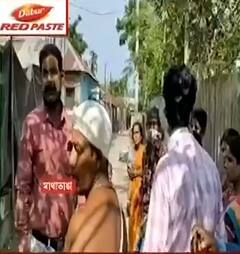 WB Election Results 2021: মাথাভাঙায় ব্যবাসায়ীকে দোকান বন্ধ করতে 'হুমকি' TMC-র, প্রতিবাদে পথ অবরোধ স্থানীয়দের