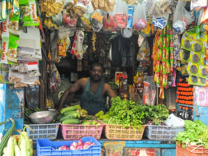 The opening hours of shops should be extended, Merchants request to the government Working Hours extension Request | நேரம் குறைய குறைய மக்கள் அலைமோதுவார்கள் - வணிக நேரத்தை நீட்டிக்க வியாபாரிகள் கோரிக்கை..