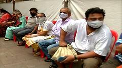 COVID-19 Vaccination : मुंबईत आजपासून 45 वर्षांवरील नागरिकांचे लसीकरण सुरु