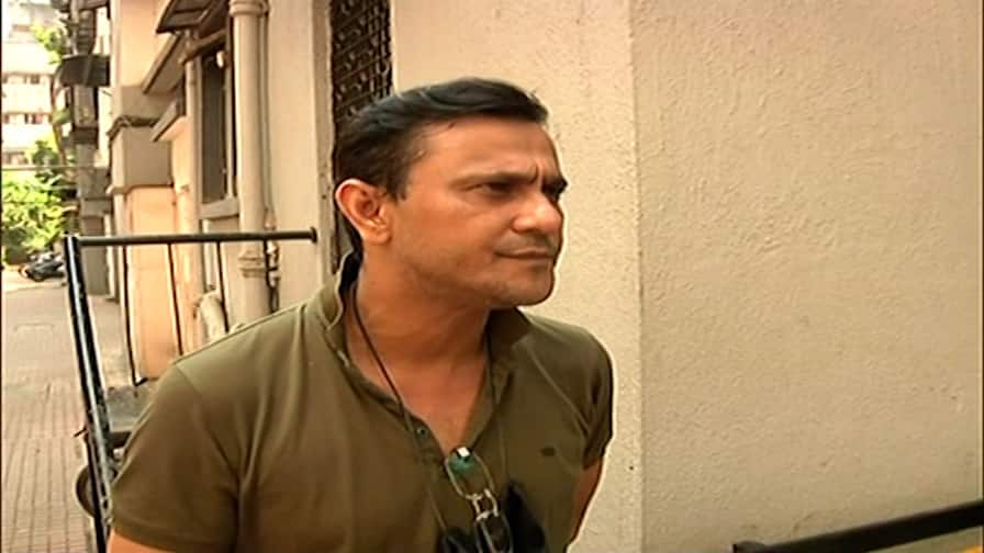 संदीप देशपांडे आणि संतोष धुरी यांना दिलासा; अटकपूर्व जामीन मंजूर MNS Sandeep Deshpande Santosh Dhuri Interim Bail Mumbai Session Court संदीप देशपांडे आणि संतोष धुरी यांना दिलासा; अटकपूर्व जामीन मंजूर