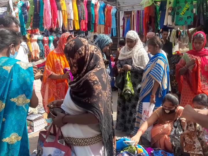 crowd of people for shopping in the market of gaya as soon as lockdown announced in bihar ann Lockdown Bihar: घोषणा होते ही बदल गई गया की तस्वीर, बाजार में कई लोग बिना मास्क के ही पहुंचे