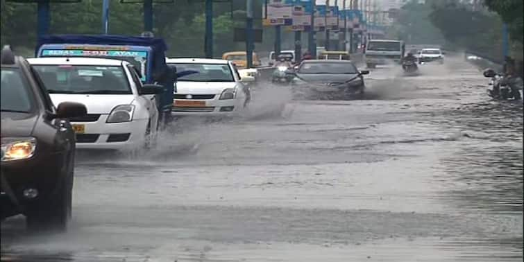 Weather Report Heavy Rains accompanying thunder lightning in Kolkata South Bengal on Tuesday morning IMD Weather Forecast Weather Update: ভোর থেকেই বৃষ্টি কলকাতায়, জল থইথই ক্যামাক স্ট্রিট