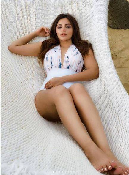 शमा ने कहा, 'लोगों ने मुझे बहुत साल तक नहीं देखा जब मैं डिप्रेशन की वजह से इंडस्ट्री से दूर रही. मैंने बोटॉक्स ट्रीटमेंट लिया है लेकिन इसे सर्जरी नहीं कह सकते. राय रखना अलग बात है, लेकिन ट्रोल करना मेरी समझ से परे है.'