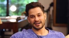 ফিল্মস্টার: করোনা পরিস্থিতি নিয়ে গান বাঁধলেন কুণাল খেমু, সতর্কবার্তা অনুপ সোনির