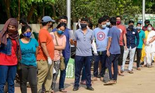 Corona Vaccination: કોરોનાની રસી લેવા જતી વખતે આ 4 બાબત ખાસ ધ્યાનમાં રાખજો, નહીંતર......