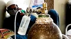 ऑक्सीजन की कमी से जा रही है जान, अंधे हैं हुक्मरान ? | भारत की बात