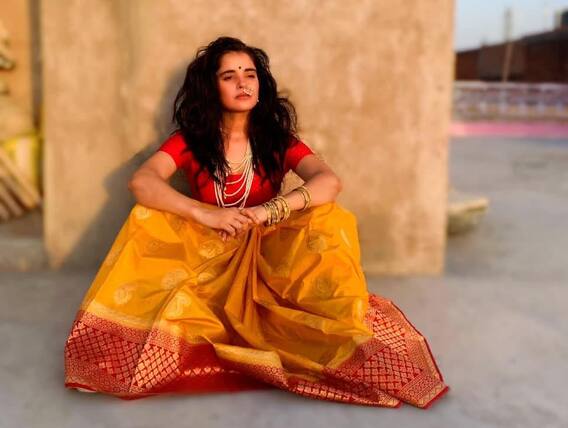 બૉલીવુડની આ હૉટ એક્ટ્રેસના ભાઇનુ કોરોનાથી મોત, હૉસ્પીટલમાં ભરતી થતાં પહેલા લોકો પાસે માંગી હતી મદદ બૉલીવુડની આ હૉટ એક્ટ્રેસના ભાઇનુ કોરોનાથી મોત, હૉસ્પીટલમાં ભરતી થતાં પહેલા લોકો પાસે માંગી હતી મદદ