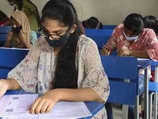 করোনার জের, পিছিয়ে গেল ইউপিএসসি-র প্রিলিমিনারি পরীক্ষা