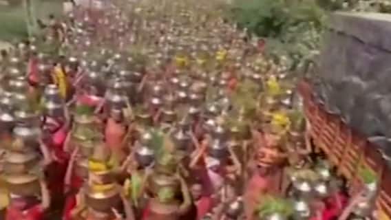 Ahmedabad:જિલ્લાના આ તાલુકામાં આસ્થાના નામે નિયંત્રણોનો કરાયો ભંગ,વાયરલ વીડિયોએ વધારી ચિંતા, જુઓ વીડિયો