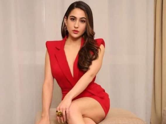 Sara Ali Khan की टोंड बॉडी के हैं कई दीवाने, इस फिटनेस के लिए करना होगा ये कॉम्प्रोमाइज Sara Ali Khan की टोंड बॉडी के हैं कई दीवाने, इस फिटनेस के लिए करना होगा ये कॉम्प्रोमाइज