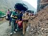 उत्तराखंड: भारी बारिश के बाद ऋषिगंगा का जलस्तर बढ़ने से घबराए लोग, गुफाओं में गुजारी रात