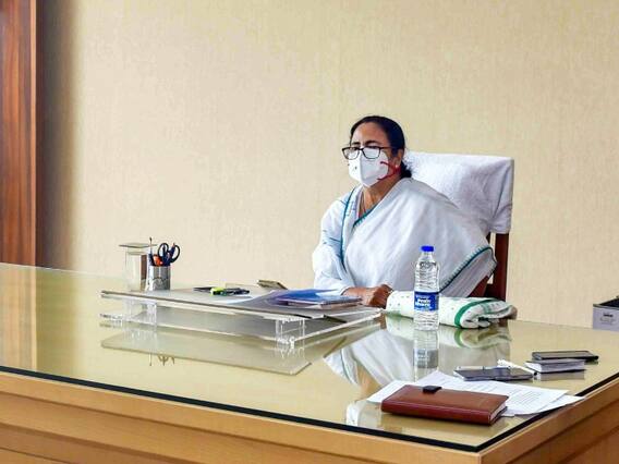 सीएम ममता बनर्जी बोलीं- बंगाल में उन इलाकों में हिंसा हुई है जहां बीजेपी जीती, अधिकतर वीडियो फर्जी सीएम ममता बनर्जी बोलीं- बंगाल में उन इलाकों में हिंसा हुई है जहां बीजेपी जीती, अधिकतर वीडियो फर्जी