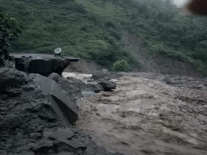 Cloud Burst in Campoli district, Rescue operation going on चमोली जिले में तेज बारिश के बाद बादल फटा, मलबा दुकानों व घरों में घुसा, सीएम ने मदद के दिये निर्देश
