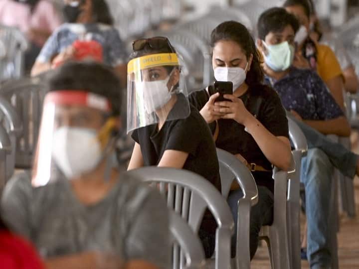 Alert! Fake SMS Claiming Free Covid Vaccine Registration Doing The Rounds In India Alert! Fake SMS Claiming Free Covid Vaccine Registration Doing The Rounds In India