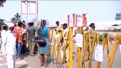 Mumbai face vaccine shortage again, long queues outside BKC center