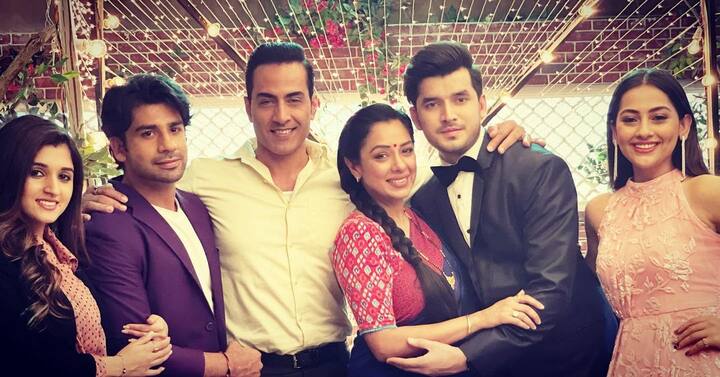 Rupali Ganguly and Sudhanshu Pandey starrer has been topping the TRP charts since several months. The drama-packed episodes have managed to keep the viewers hooked on to their television sets. The daily soap has once again bagged the number one spot in week 17 of 2021.