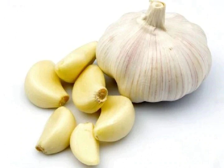 Garlic will remove sore throat and cough, may be beneficial in corona लहसुन दूर करेगा गले की खराश और खांसी, कोरोना में हो सकता है फायदेमंद