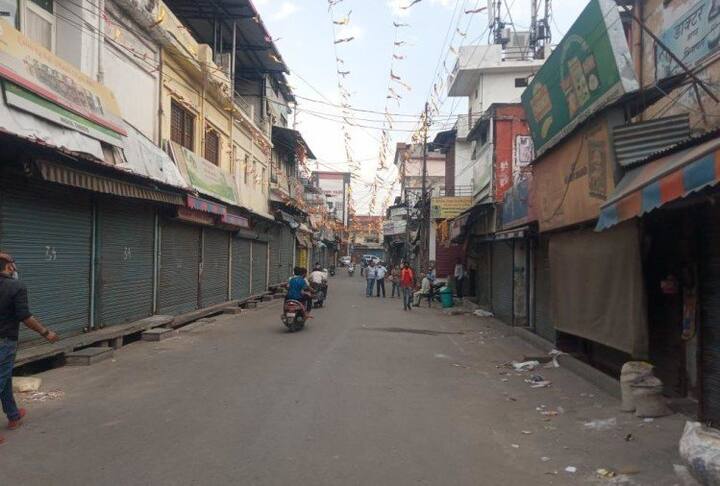 Madhya Pradesh 56-hour corona curfew to continue between unlock in Bhopal ANN मध्य प्रदेश: भोपाल में अनलॉक के बीच जारी रहेगा 56 घंटे का कोरोना कर्फ्यू