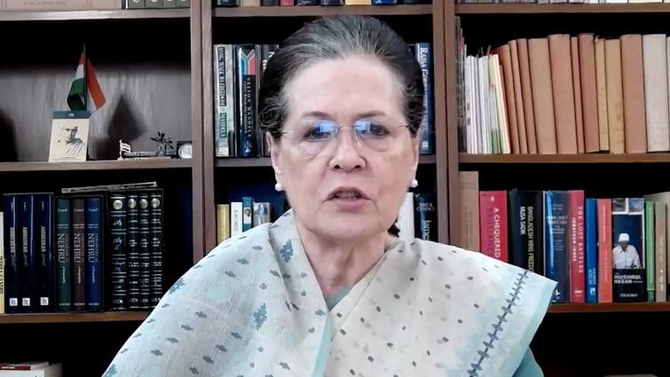 Provide free treatment for black fungus, assure medicine supplies, Sonia Gandhi writes to PM Modi Black Fungus Update : ব্ল্যাক ফাঙ্গাসে আক্রান্তদের বিনামূল্যে চিকিৎসা দিন , প্রধানমন্ত্রীকে চিঠি সনিয়ার