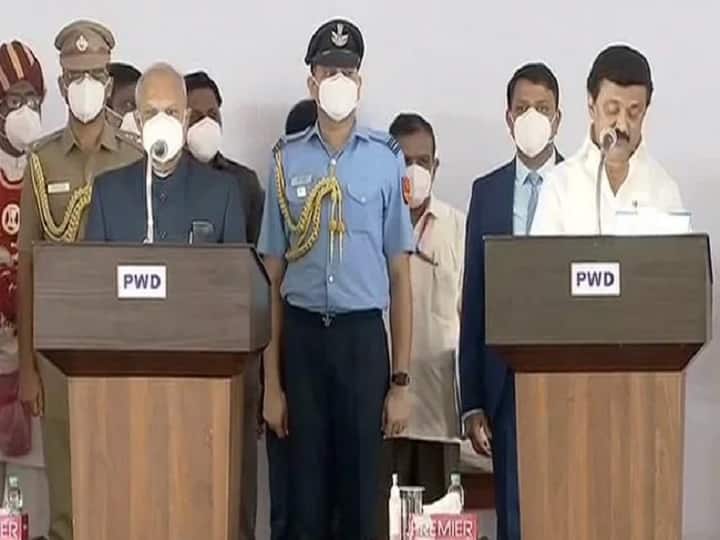 DMK MK Stalin swearing-in ceremony LIVE updates MK Stalin latest news Updates Stalin swearing-in ceremony LIVE : அரசு கொறடாவாக நியமிக்கப்பட்டுள்ளார் எம்.எல்.ஏ கோ.வி செழியன்