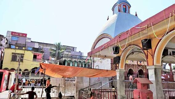 ৭টায় বাংলা (৪): করোনা আবহে তারাপীঠ মন্দির থেকে উধাও ভক্তদের ভিড়