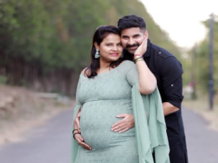 Arun Gawli became a grandfather baby girl arrives at actor Akshay and