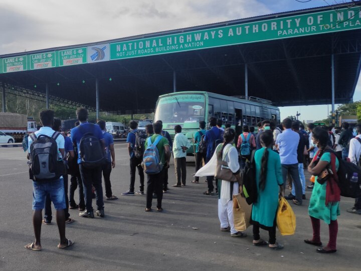 TN Complete Lockdown: தென் மாவட்டங்களுக்கு திரும்பும் சென்னைவாசிகள்; நிரம்பி வழியும் பரனூர் சுங்கச்சாவடி