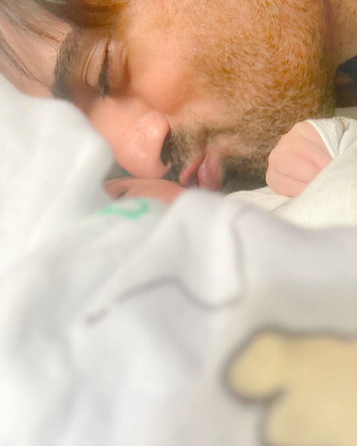 Mohit Malik thanked his fans for their warm wishes and messages by sharing a heartfelt post. He posted a photo wherein he can be seen kissing his baby boy. He wrote, 