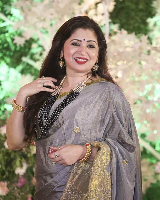 सुरुवातीपासून दीपालीला अभिनेत्री व्हायचं होतं. यासाठी तिने खूप मेहनतही घेतली.