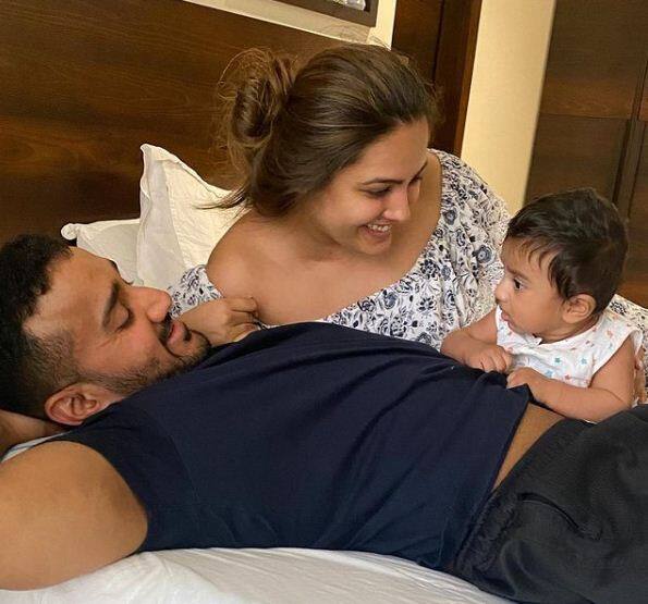 नागिन 3 फेम अनीता हसनंदानी ने हाल ही में बेटे को जन्म दिया है. वह फिलहाल अपना पूरा ध्यान बेटे पर दे रही हैं. हाल ही में उन्होंने ब्रेस्टफीडिंग को लेकर एक वीडियो शेयर किया था.