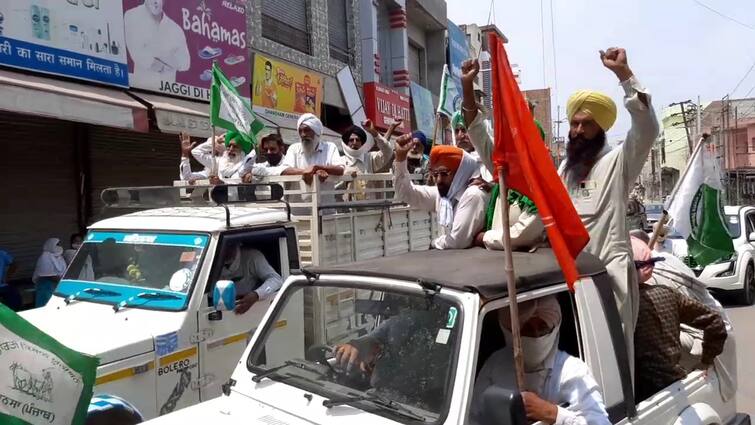 Farmers break lockdown Large crowd marched to open shops across Punjab ਕੈਪਟਨ ਦੇ ਲੌਕਡਾਊਨ ਨੂੰ ਕਿਸਾਨਾਂ ਨੇ ਜਾਣਿਆ ਟਿੱਚ, ਪੰਜਾਬ ਭਰ 'ਚ ਦੁਕਾਨਾਂ ਖੋਲ੍ਹਣ ਲਈ ਵੱਡੀ ਭੀੜ ਨਾਲ ਕੱਢੇ ਮਾਰਚ