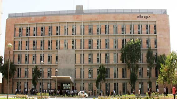 Gandhinagar: રાજ્યમાં 9 IAS અધિકારીઓની કરાઇ બદલી, જાણો કોને ક્યા મુકાયા?