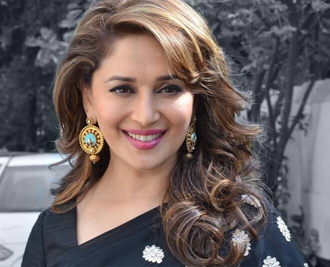 Madhuri dixit gave information about which things are required to b in the house in covid crisis કોરોનાની મહામારીમાં એક્ટ્રેસ માધુરી દિક્ષિતે વીડિયો શેર કરી શું કહ્યું, જાણો અભિનેત્રીએ શું આપી સલાહ