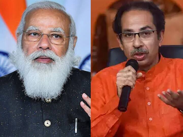 Phone conversation between the PM Narendra Modi and CM Uddhav Thackeray, Maharashtra is fighting well against Covid-19, praises PM महाराष्ट्र कोरोनाविरोधातील लढाई चांगली लढतोय, पंतप्रधानांकडून कौतुक