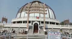 Photos : नागपूरच्या दीक्षाभूमी येथे कोरोना रुग्णांच्या उपचारासाठी 30 बेडच्या कोविड केअर सेंटरची उभारणी