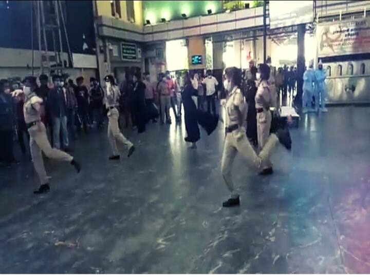 Chennai Railway police video for covid-19 awareness gets more response in twitter கொரோனா விழிப்புணர்வு: கேரள போலீஸூக்கு டஃப் கொடுத்த சென்னை ரயில்வே போலீஸ்..