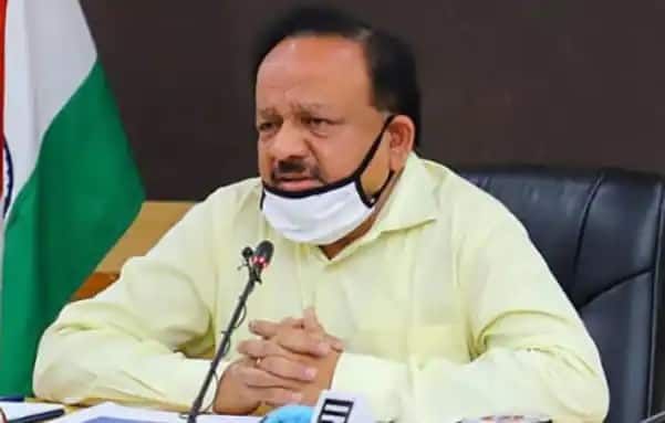 Health minister says over 9 lakh patients on oxygen support across india দেশে এই মুহূর্তে অক্সিজেন সাপোর্টে কতজন করোনা আক্রান্ত, জানালেন কেন্দ্রীয় স্বাস্থ্যমন্ত্রী