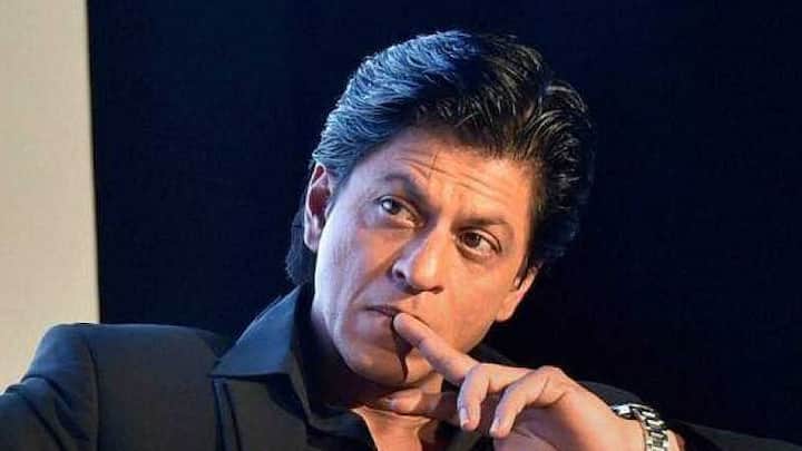 bollywood actor shahrukh khan life unknown facts read story मुंबई आते ही किसने और क्यों मारा था Shahrukh Khan को थप्पड़? जानें किस्सा