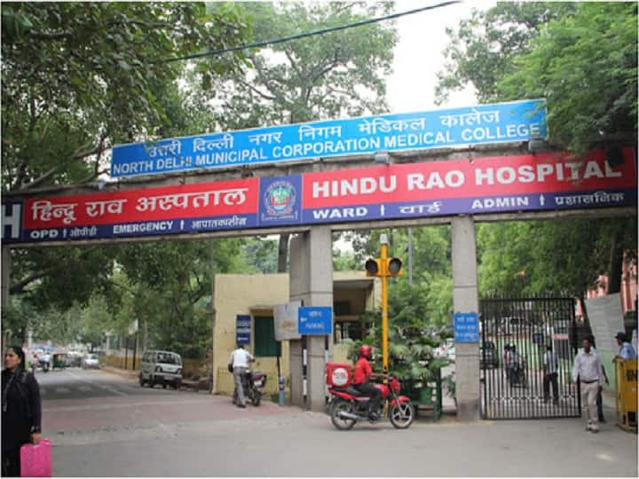 23 COVID patients admitted in Hindu Rao Hospital left without informing facility says NDMC mayor ANN हिंदू राव अस्पताल से बिना बताए चले गए 23 कोविड मरीज- NDMC महापौर