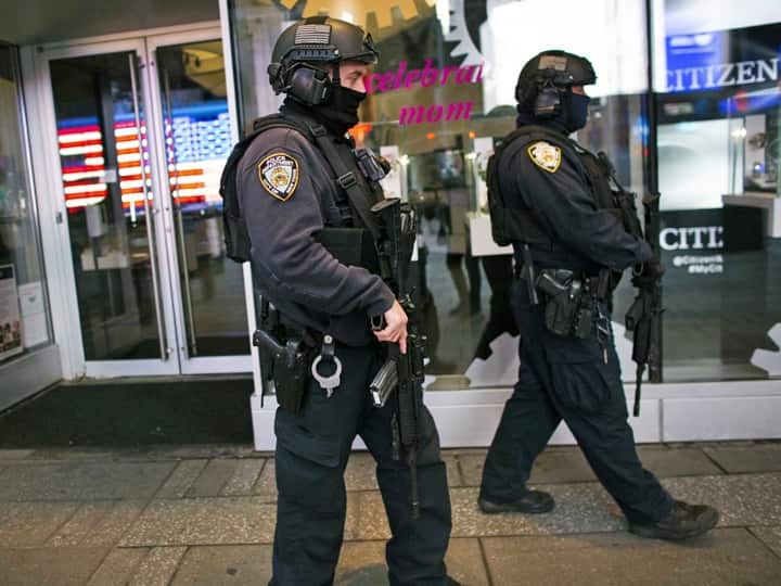Times Square Shooting: 4-Year-Old Child In A Stroller Among 3 Victims Of Gun Violence In New York Times Square Shooting: Shocking! 4-Year-Old Child In A Stroller Among 3 Victims Of Gun Violence In New York Times Square Shooting: 4-Year-Old Child In A Stroller Among 3 Victims Of Gun Violence In New York